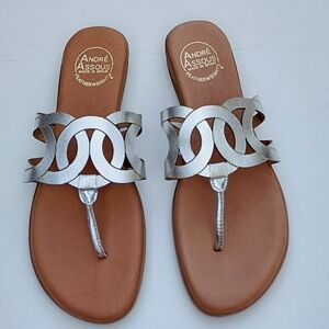 ANDRE ASSOUS  Women's Nature Metallic Featherweights Sandals - 7